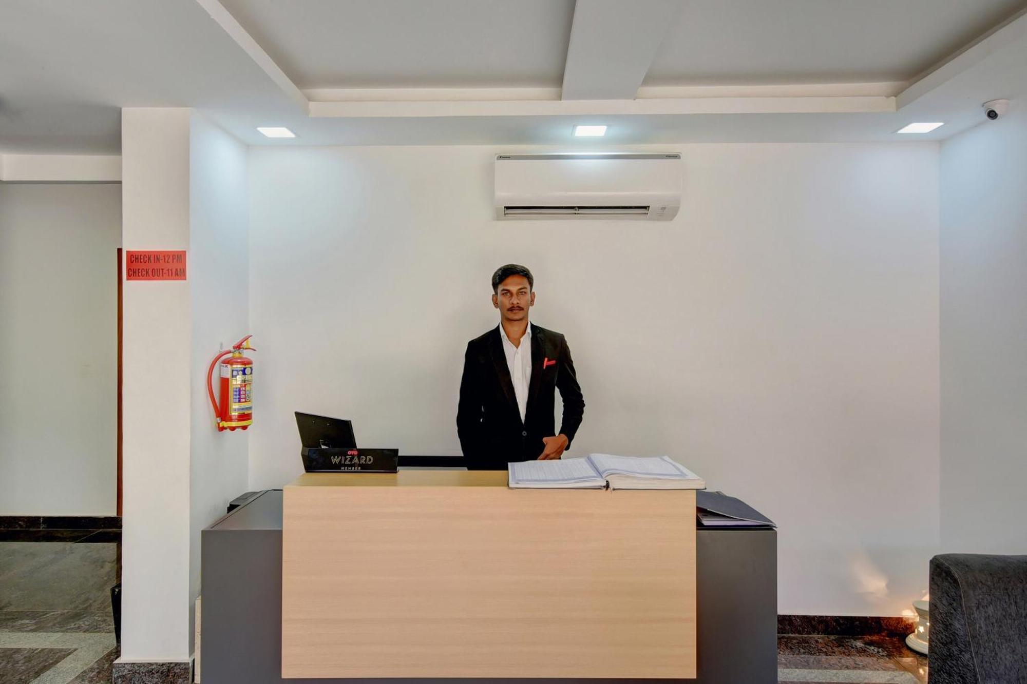 Super Grand Collection O Near Sarjapur Road Near 7D Voyage Hotel Bangalore Exterior photo