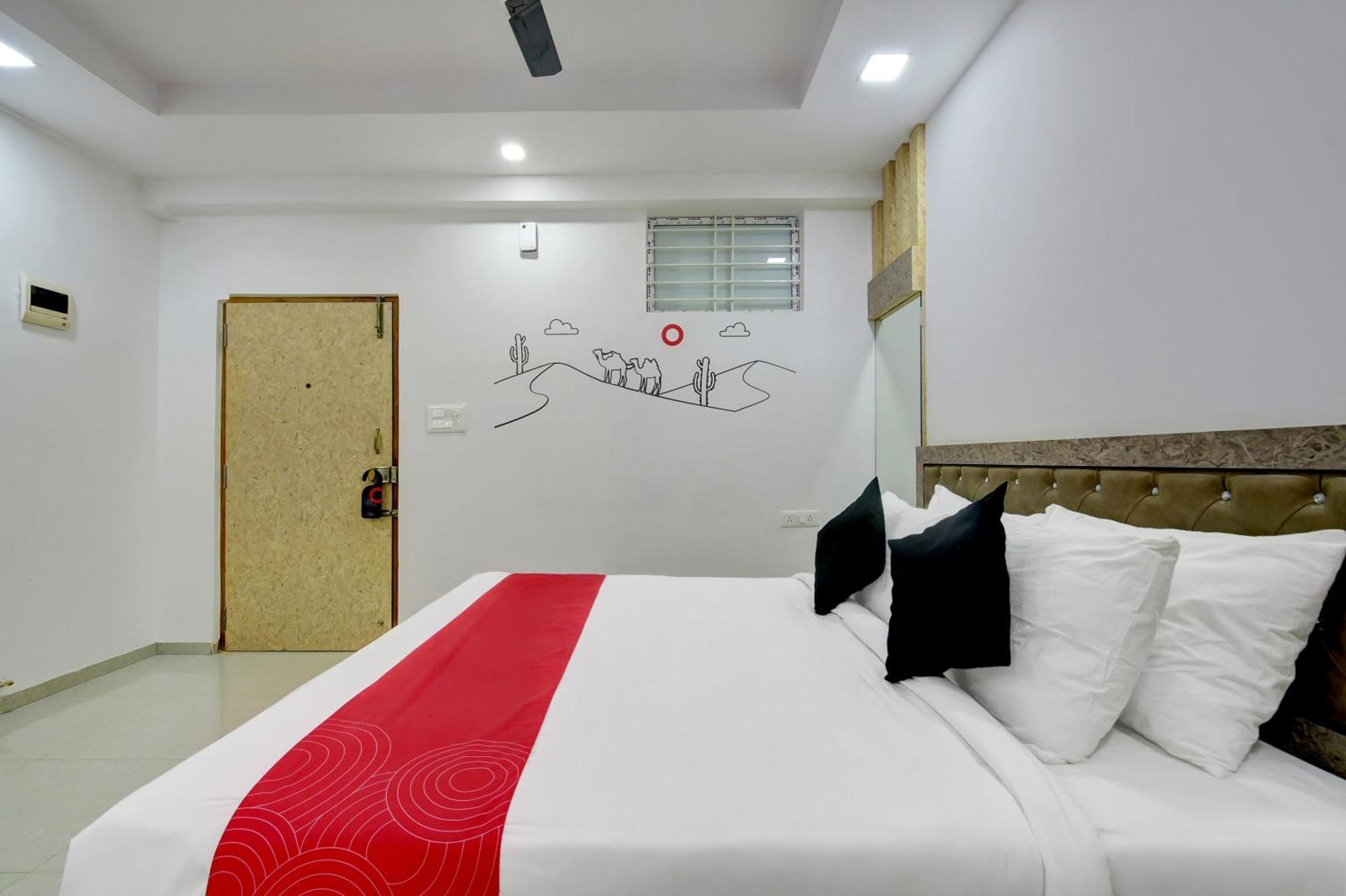 Super Grand Collection O Near Sarjapur Road Near 7D Voyage Hotel Bangalore Exterior photo